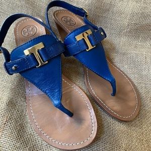 TORY BURCH CASEY T-STRAP LOGO WEDGE SANDALS